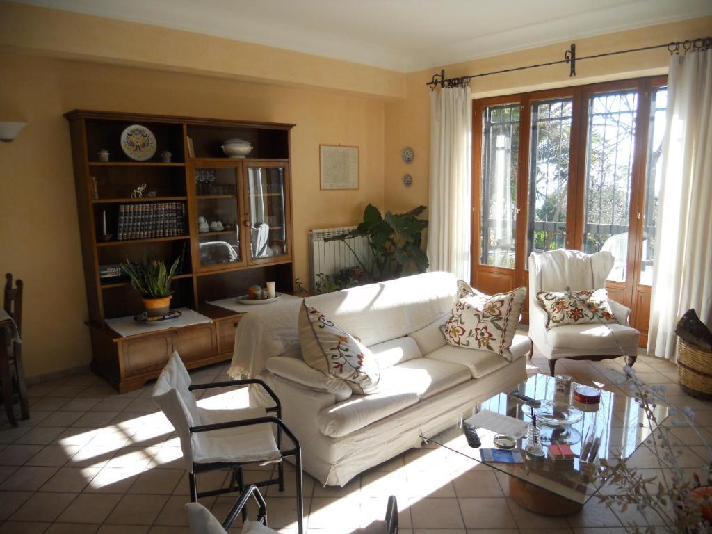 Villa L'Uliveto à Montebuono  Extérieur photo