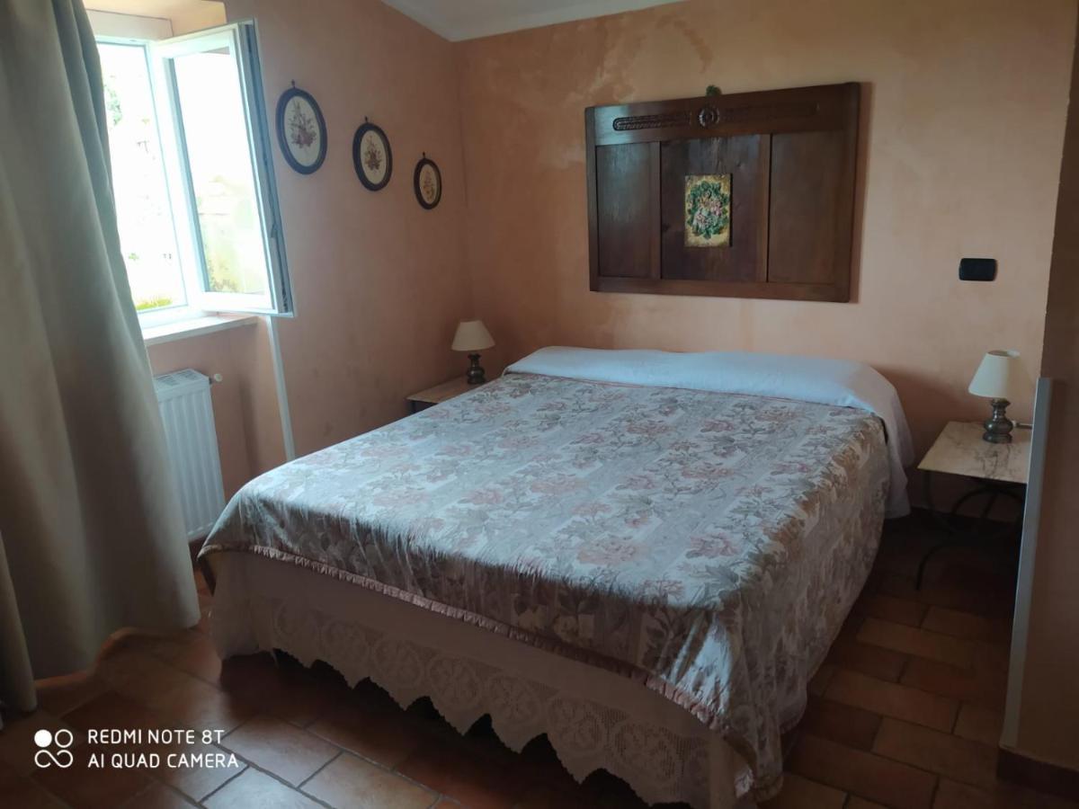 Villa L'Uliveto à Montebuono  Extérieur photo