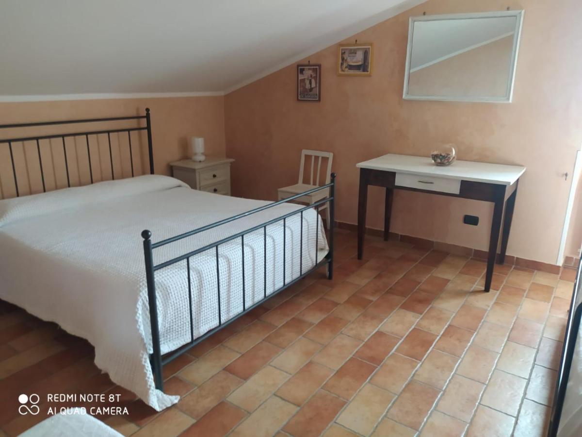 Villa L'Uliveto à Montebuono  Extérieur photo