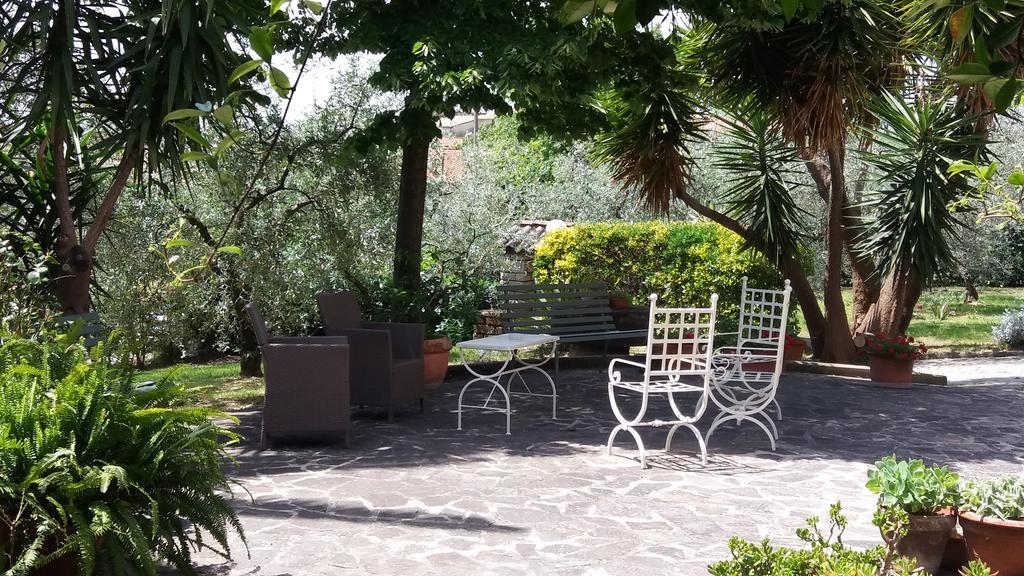 Villa L'Uliveto à Montebuono  Extérieur photo